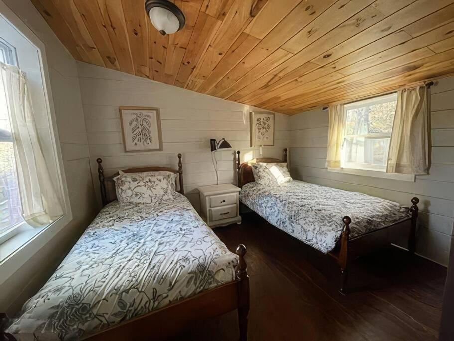 Cameron'S Cottage At The Lake Tallassee Eksteriør billede